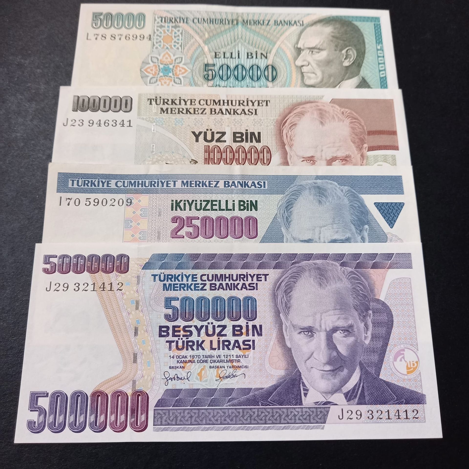 Escoines Koleksiyon 4Adet'lik lot 7.Emisyon 50/100/250/500Bin Türk Lirası CA/ÇİL eski kağıt para