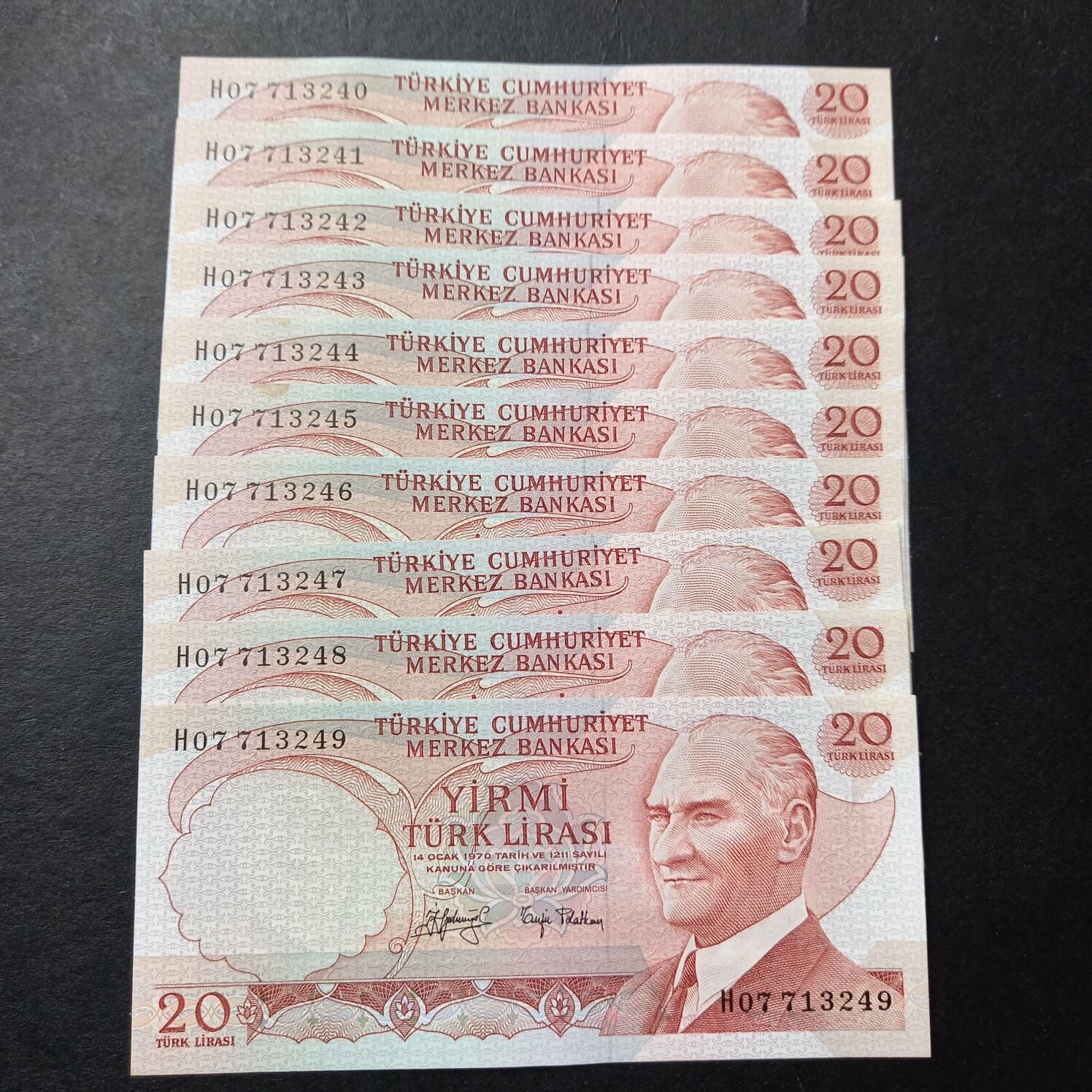 H07-713240 / 249 10LU Seri takipli ÇİL eski kağıt para 6.Emisyon 3.Tertip 20Türk Lirası 7101131cbd28