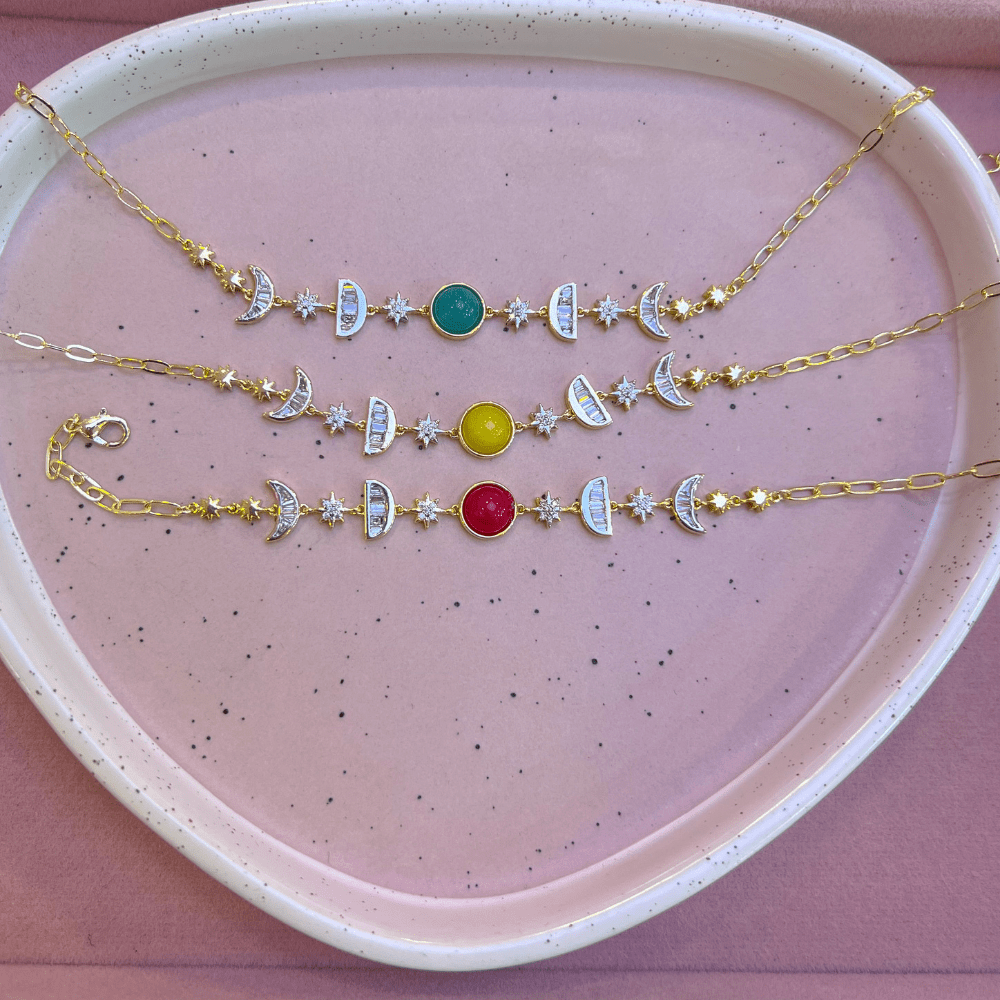 Gold Renkli Taşlı Bileklik