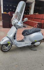 VESPA GTS UZUN ÖN CAM ANAHTARSIZ 2023 MODELLERE