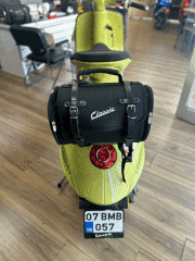 VESPA CLASSİC ARKA ÇANTA TOPCASE ORTA BOY SİYAH