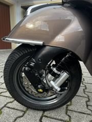 VESPA GTS VE GTV AMORTİSÖR PANELİ ZELİONİ