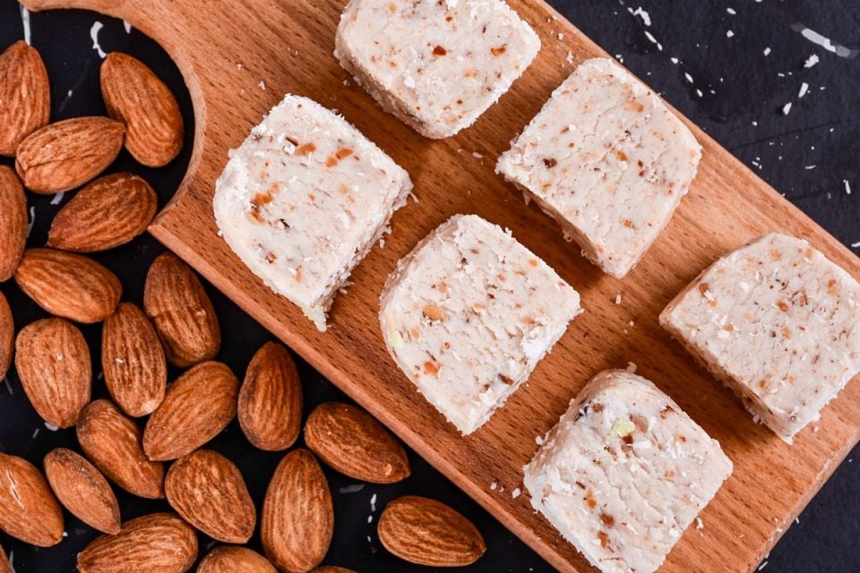 Bademli Kaymaklı Şeker Ezmesi 500gr