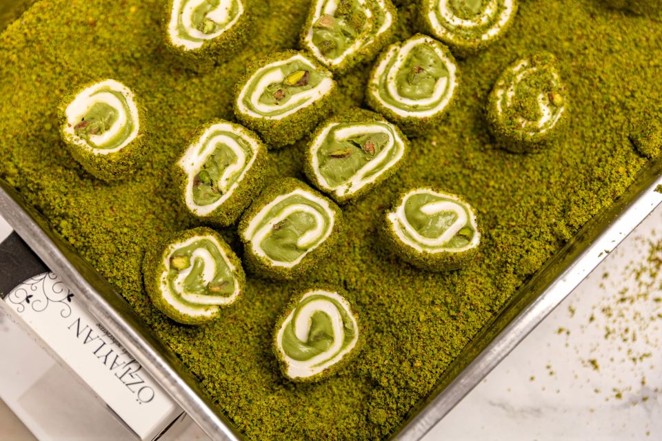 İçi Dışı Bol Antep Fıstıklı Lokum 1kg