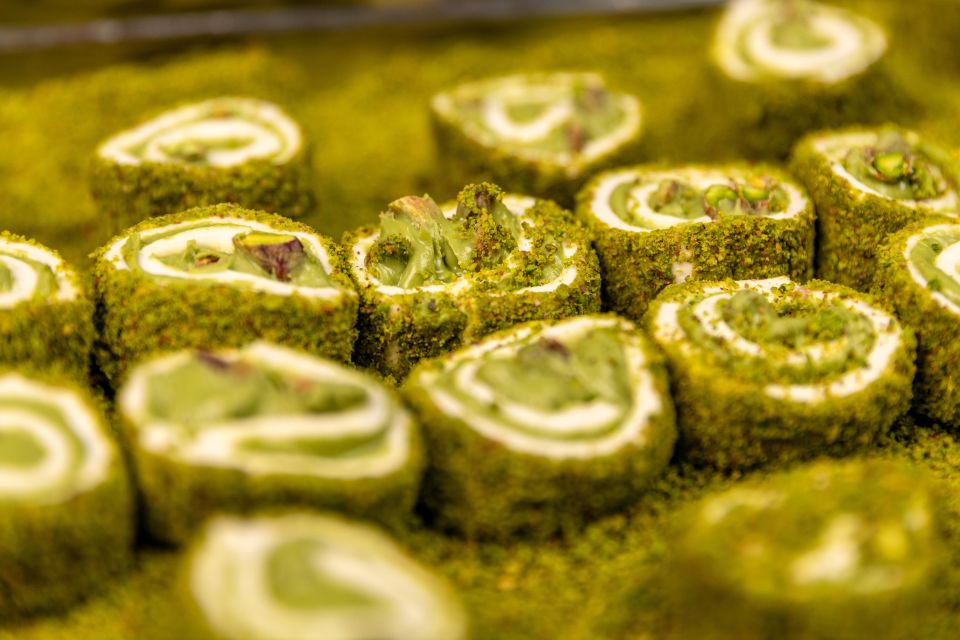 İçi Dışı Bol Antep Fıstıklı Lokum 1kg