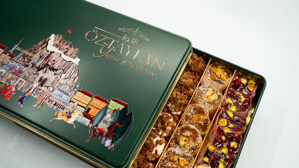 11 Ayın Sultanı Ramzana Özel Tasarım Kutu (1300 GR) 1 Adet