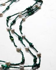 PEARL VE MALACHITE KATMANLI UZUN KOLYE
