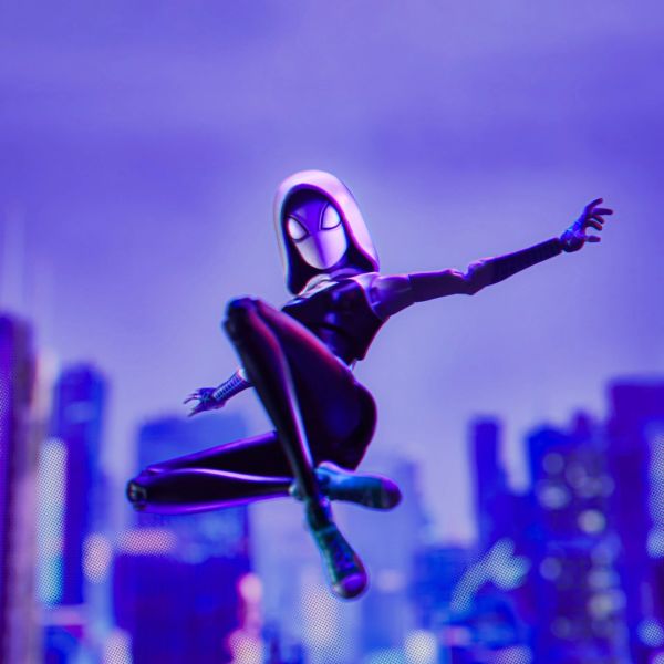 Marvel Legends Spider-Gwen (Spider-Man: Across the Spider-Verse) Aksiyon Figürü