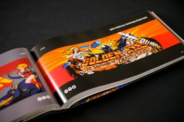 ARTCADE - The Book of Classic Arcade Game Art (Extended Edition) - GLOW IN THE DARK COVER