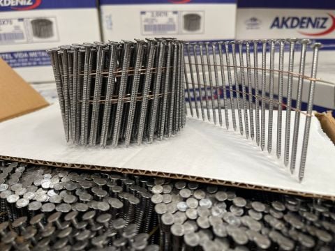 Coilnägel 2,8 x 60 mm - 4.500 Stück | Drahtmagaziniert | Stahl Blank | Ringschaft | mit 16° Neigungswinkel