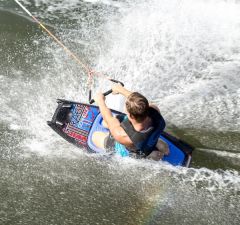 Connelly kneeboard. Mirage Roto kalıplanmış 140 cm