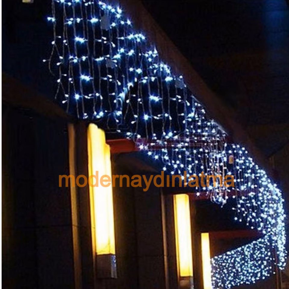 Lebis 2x1,5 Mt 240 Ledli Flaşlı Dış Mekan Perde Led Yılbaşı Işıklandırma Beyaz Kablolu IP65