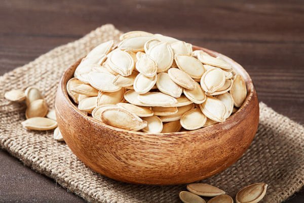 TUZSUZ KAVRULMUŞ KABAK ÇEKİRDEĞİ 500 GR