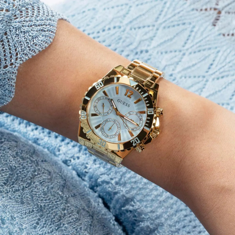 Guess GUGW0696L2 Kadın Kol Saati