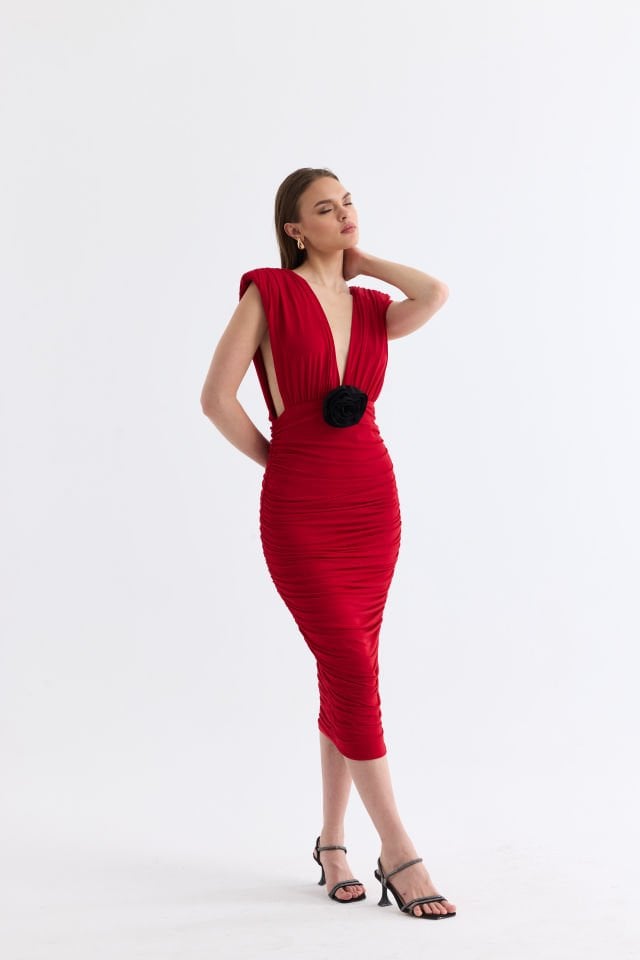 Elodiè Midi Dress in Rouge