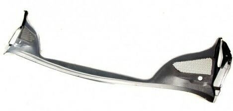 Peugeot 307 Ön Cam Izgarası İthal 8251.J3