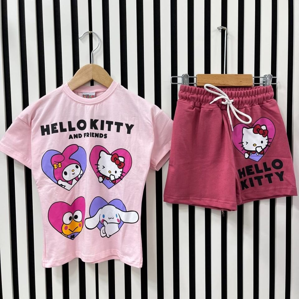 Hello kitty şortlu takım