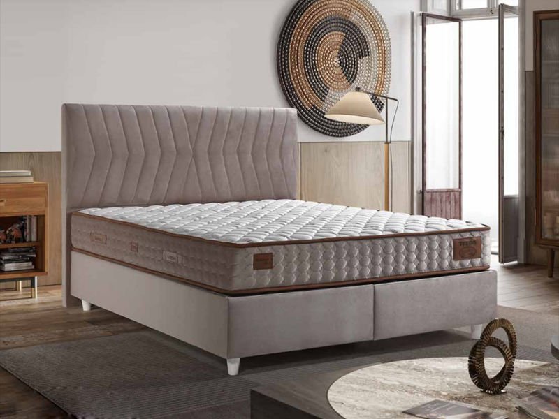 Titos-Bett