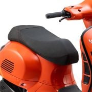 Vespa GTS-GTV Spor Sele *Siyah Döşeme-Kırmızı Dikişli* / NISA