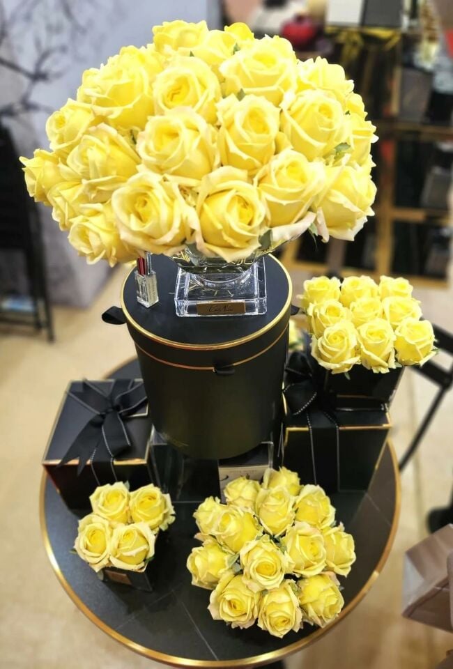COTENOIRE LUXURY CENTERPIECE 37 GÜLLÜ KOKU SARI