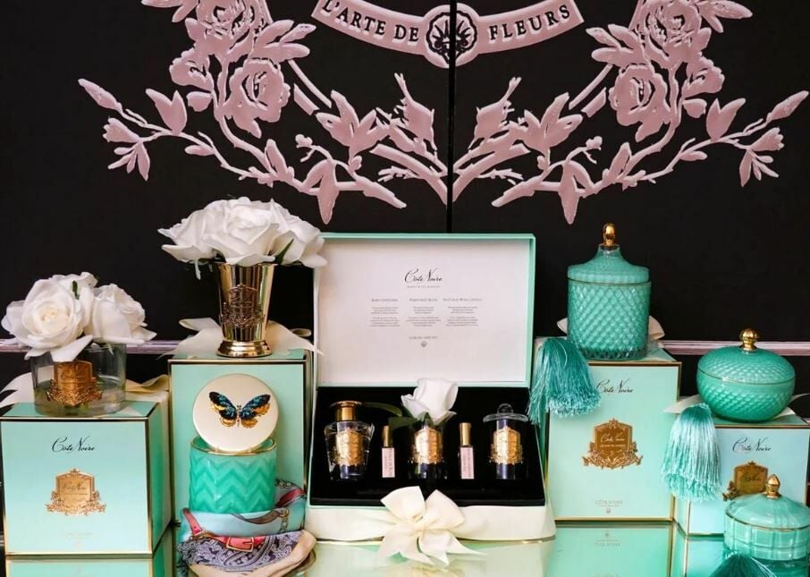 Cote Noire - 7 Güllü Gold Ekru Koku Tiffany Box