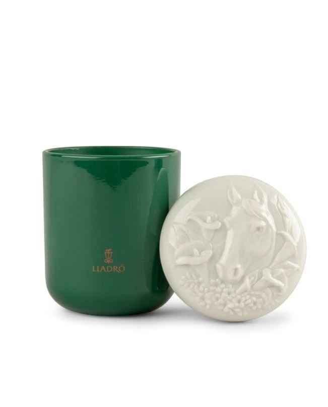 At mumu - Valencia Bahçeleri