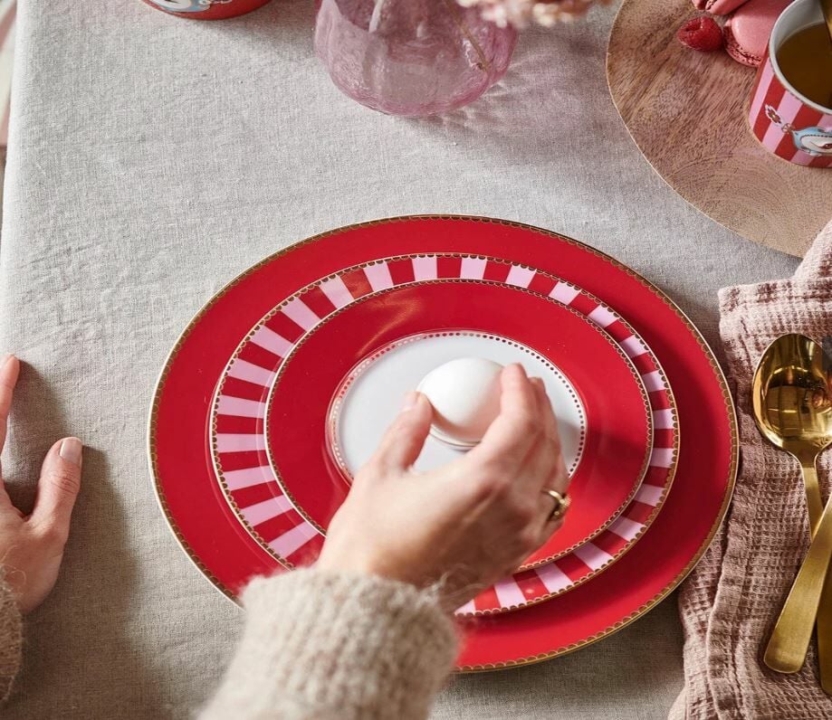 Kırmızı Porselen Pasta Tabağı 17 Cm Love Birds Collection by Pip Studio