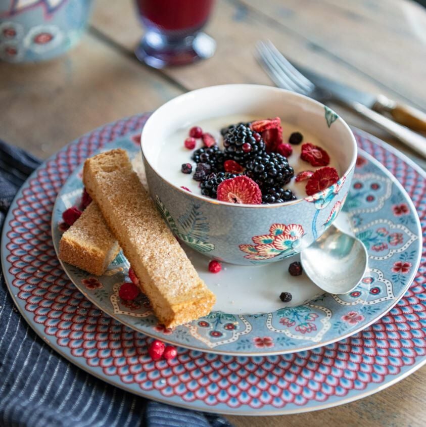 Mavi Porselen Kahvaltı Tabağı 21 Cm Flower Festival Collection by Pip Studio