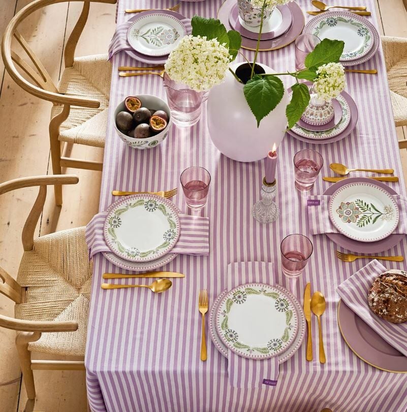 Mor Porselen Kahvaltı Tabağı 21 Cm Lily & Lotus Collection by Pip Studio