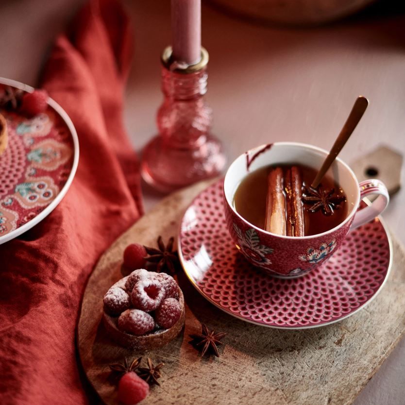 Kırmızı Porselen Çay Fincan Seti 280 Ml Flower Festival Collection by Pip Studio