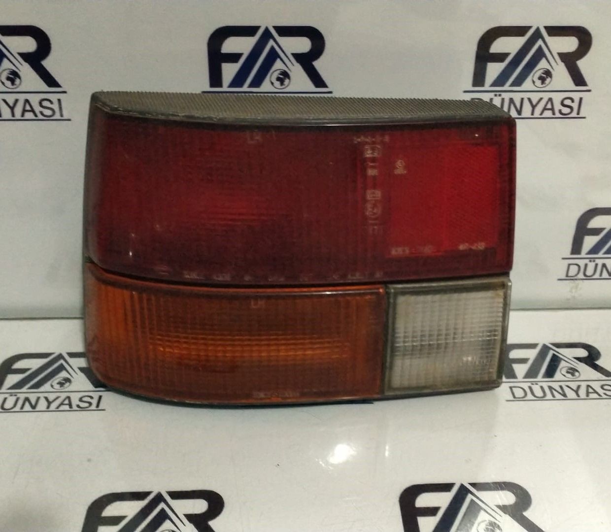 NISSAN MART K10 ORJINAL ÇIKMA SOL STOP LAMBASI  265225542491