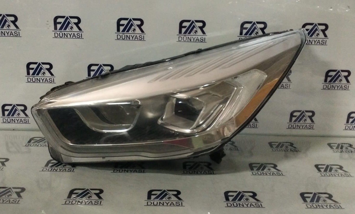 FORD KUGA II LED (BEYAZ REFLEKTOR) SOL FAR 17-19 ORIJINAL CIKMA 90156361