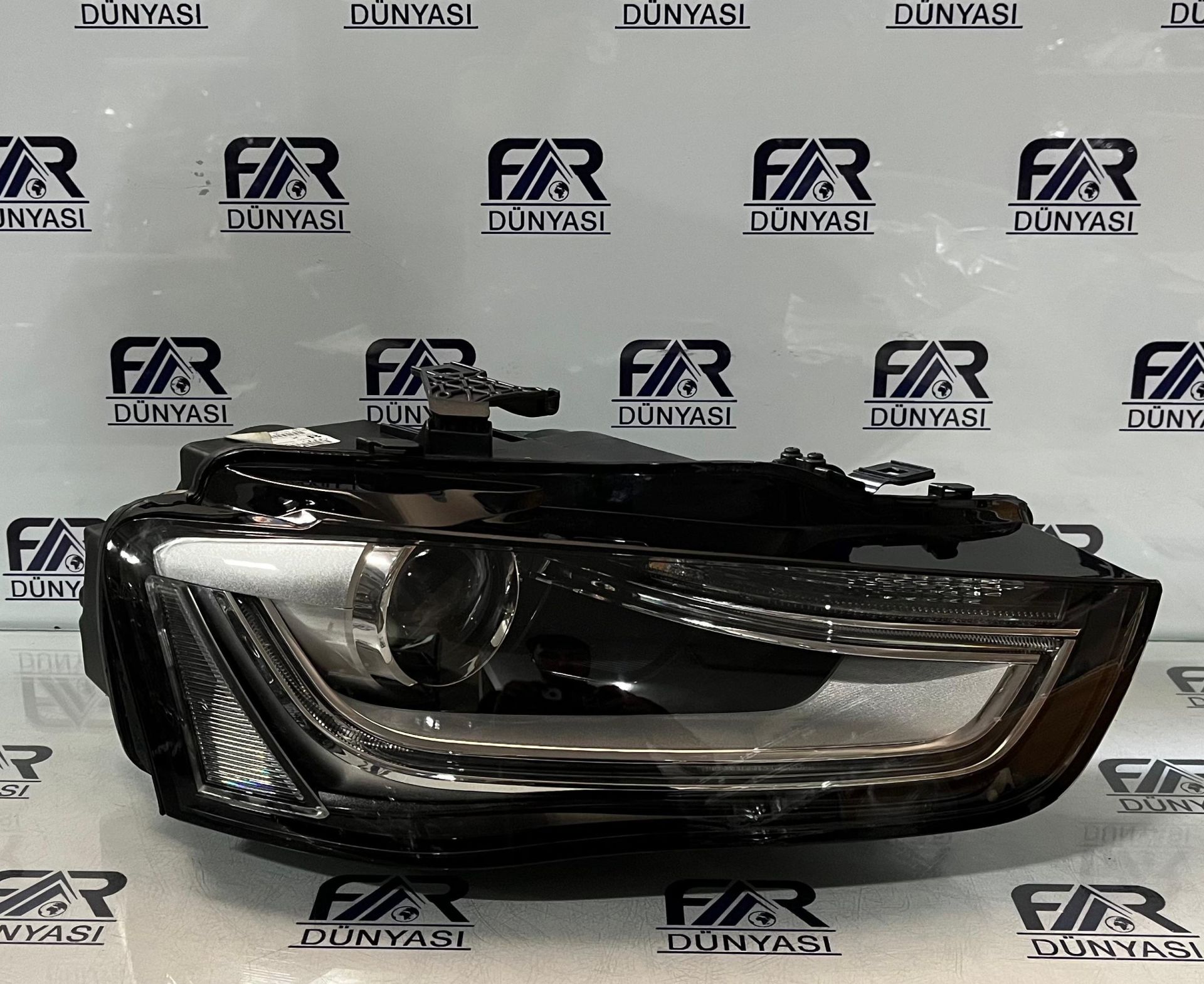 Audi A4 B8 8K Sol Far Bi Xenon Led Orijinal Sıfır 030127527205 LE10B6235