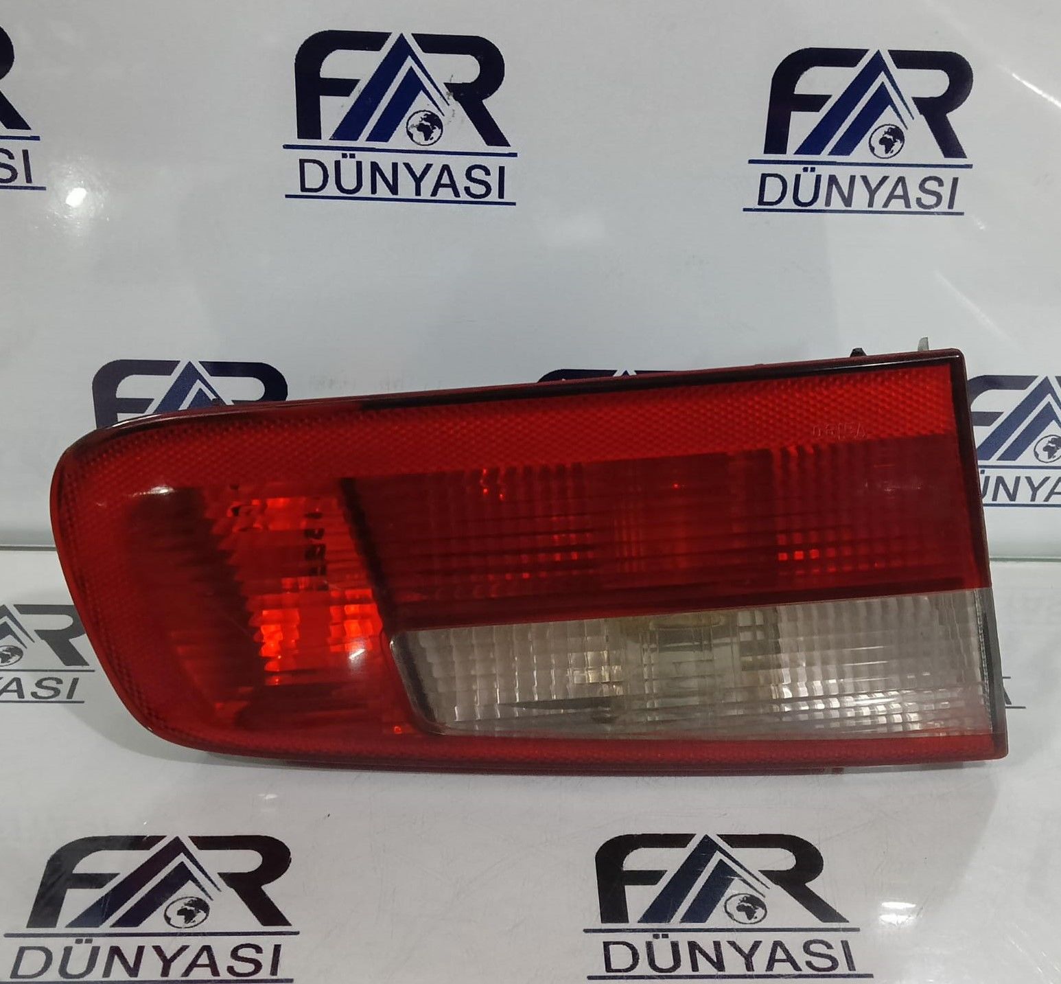 RENAULT LAGUNA 2 02-05 ORJINAL ÇIKMA SOL  İÇ STOP LAMBASI 8200002475  3A3