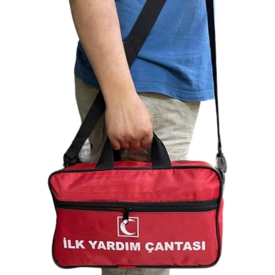 İlk yardım çantası küçük boy Mini boy ilk yardım çantası ölçü 15x20x35 cm