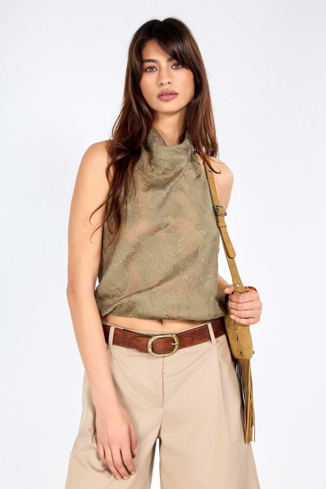 Halter Yaka Jakarlı Top
