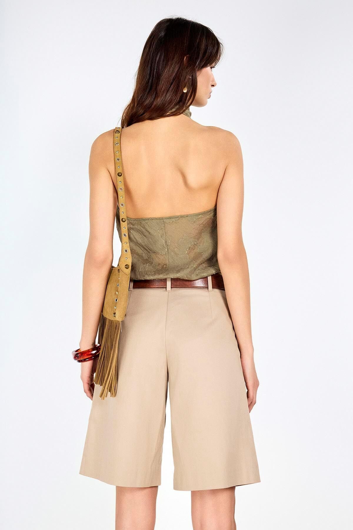 Halter Yaka Jakarlı Top