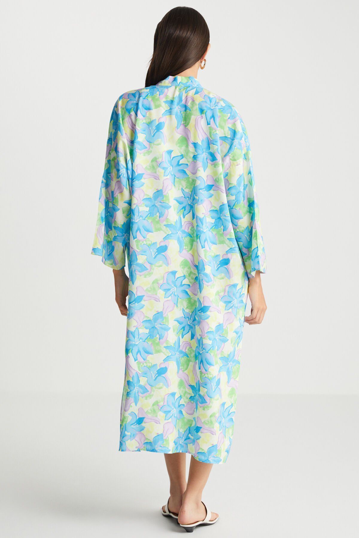 Çiçek Desenli Kimono