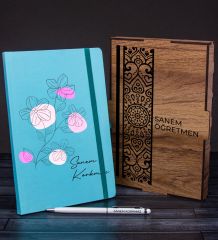 eJOYA Öğretmenlere Özel Ahşap Kutuda Defter Kalem Hediye Seti 110624