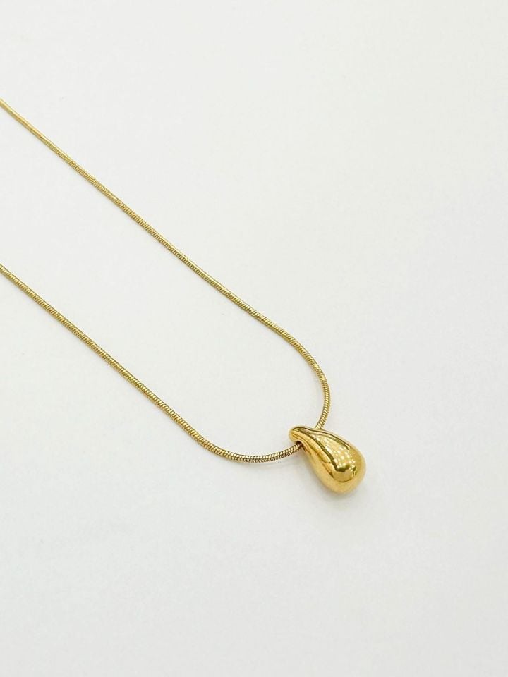 Kadın Çelik Kolye Damla Figürlü Gold Renk 45 cm
