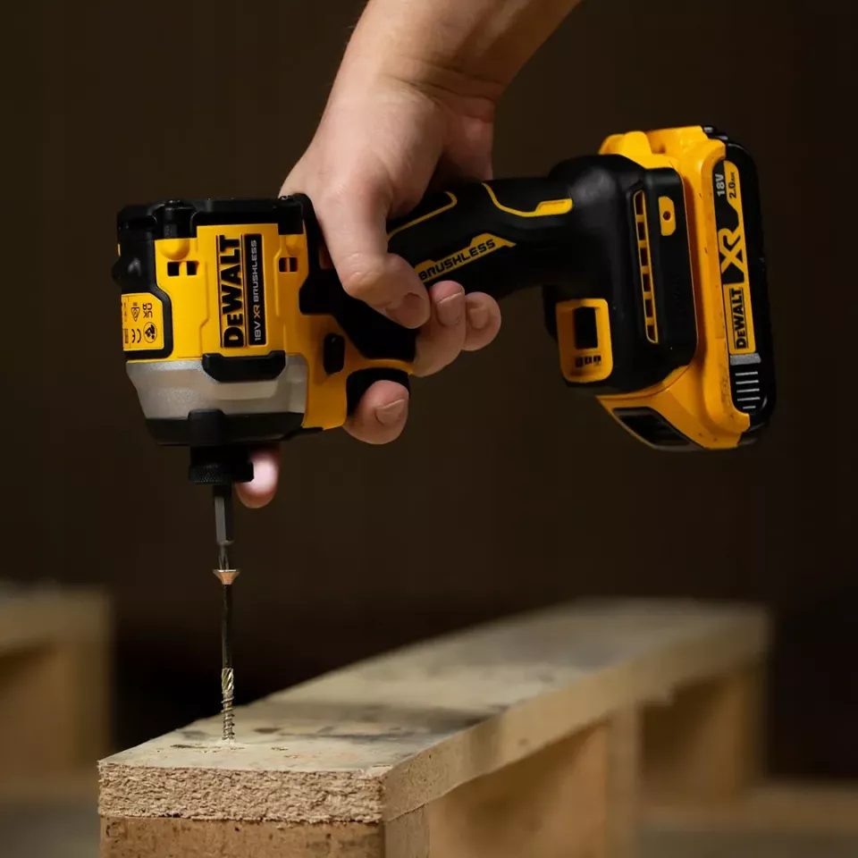 Dewalt DCF850N Aküsüz Darbeli Vidalama Makinası