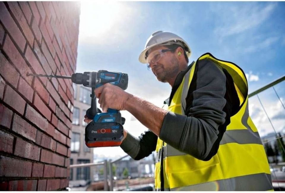 Bosch GSB 18V-150 C 2x8Ah Darbeli Vidalama Makinesi 06019J5105