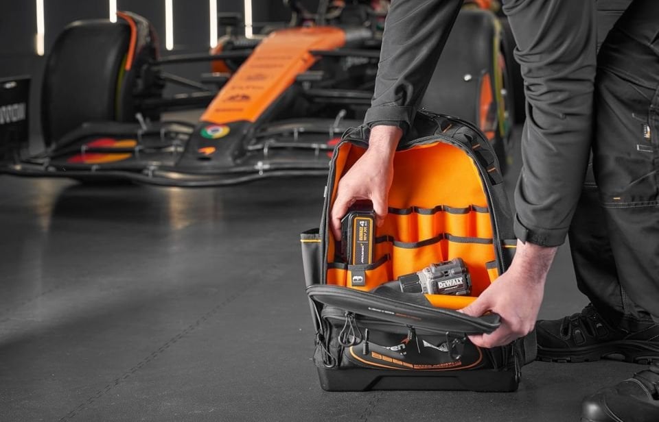 Dewalt McLaren Sırt Çantası DWST60122