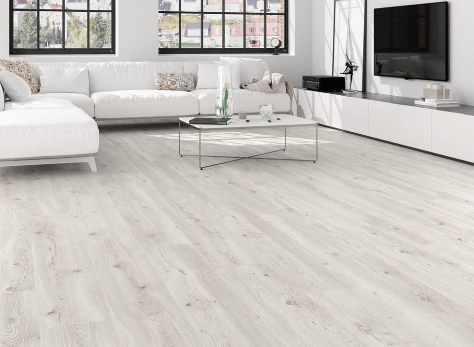 ÇAMSAN KARYA MEŞE SILVER 31.SINIF 8 MM 1,85 M2