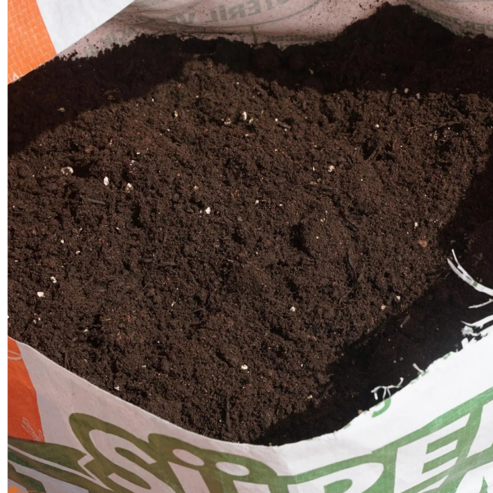 BAHÇE SÜPER TOPRAK 40 LT