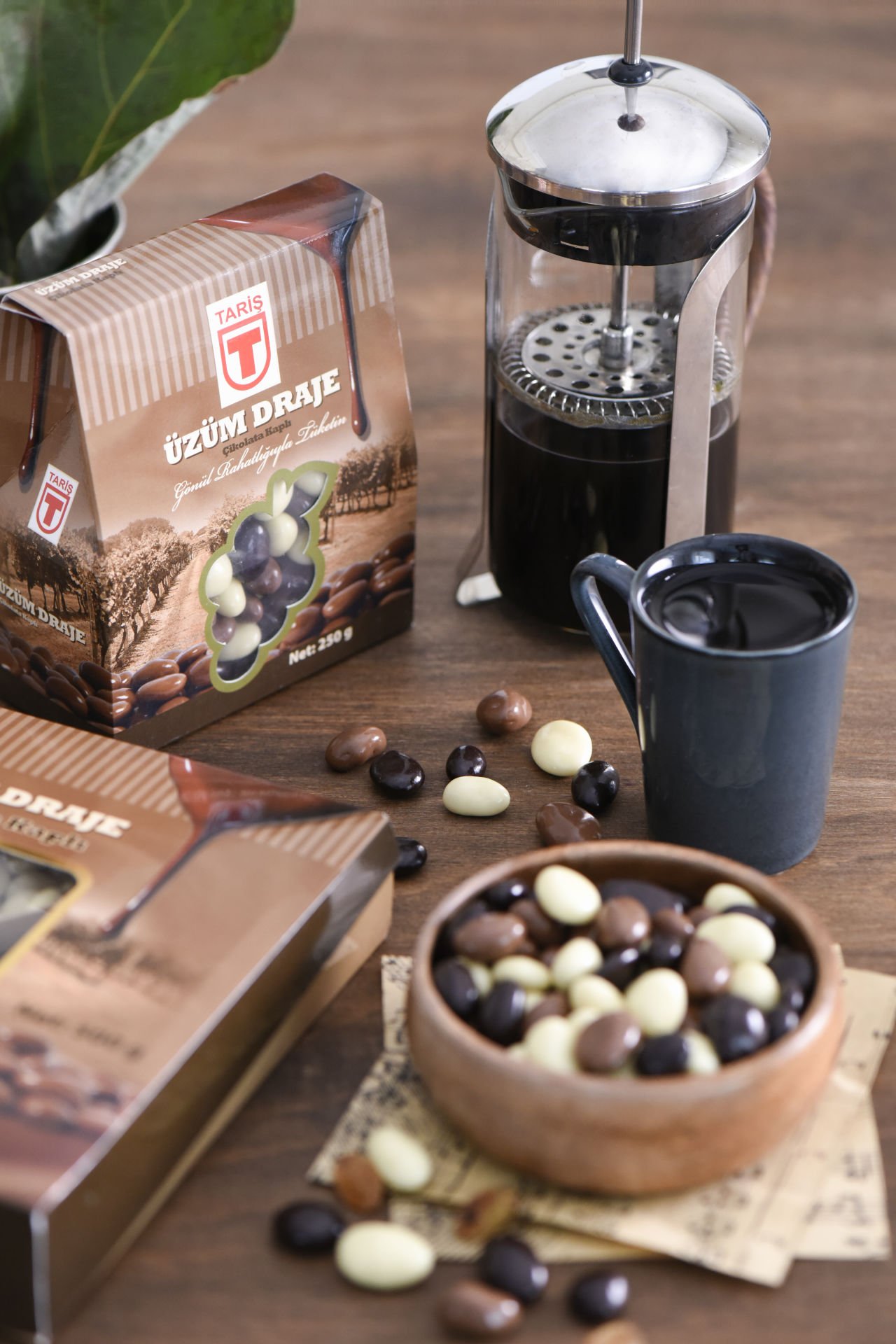 Çikolata Kaplı Üzüm Draje 250 Gr