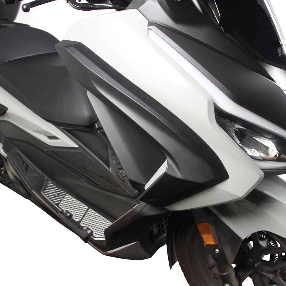 Honda Forza 250 2023-2024 Uyumlu Üst Bacak Koruma Siyah