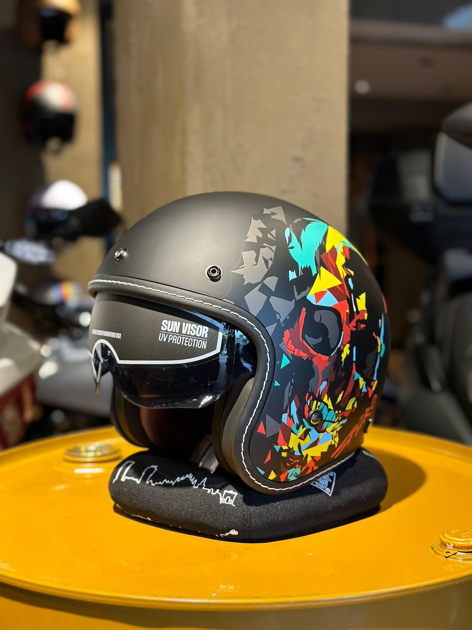 Jet&Cafe Dallas Skull SV (Gözlüklü) Grafik Kask