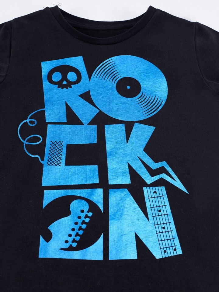 Rock On Erkek Çocuk T-shirt Kapri Şort Takım