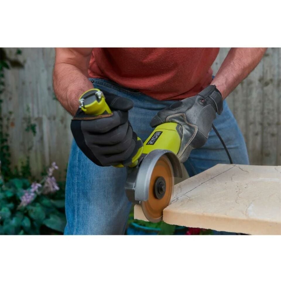 RYOBİ RAG950-125S 950W Avuç Taşlama (5133002495)